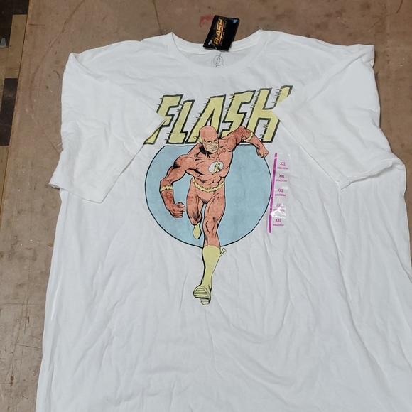 DC Comics Other - NWT The Flash T shirt